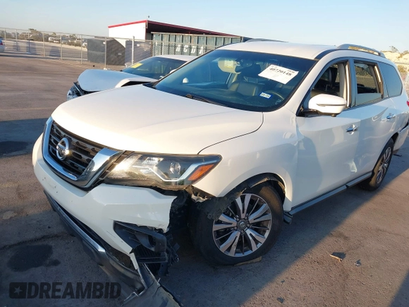 2019 Nissan Pathfinder SV z VIN 5N1DR2MN1KC603612, wystawiony jako IAAI lot #40720148 z przebiegiem 98 571 mil mil oraz . Historia ofert i sprzedaży dostępna na DreamBid. Obrazek 6.