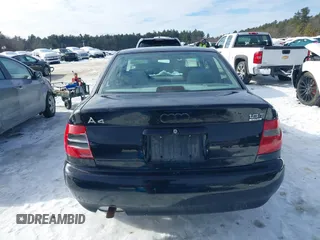1998 Audi A4 с VIN WAUCB28DXWA078537, выставлен на аукционе IAAI как лот 41618778 с пробегом 234 824 миль миль и . История ставок и продаж доступна на DreamBid. Изображение 16.