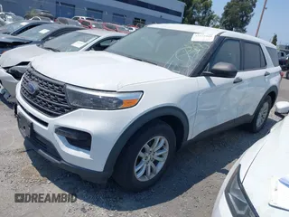 2021 Ford Explorer z VIN 1FMSK7BHXMGA87655, wystawiony jako IAAI lot #42272944 z przebiegiem 47 353 mil mil oraz . Historia ofert i sprzedaży dostępna na DreamBid. Obrazek 2.
