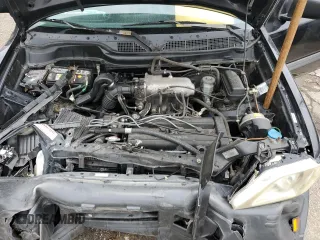 1998 Honda CR-V LX z VIN JHLRD184XWC103414, wystawiony jako Copart lot #54770395 z przebiegiem 233 166 mil mil oraz Szkoda całkowita • Salvage title. Historia ofert i sprzedaży dostępna na DreamBid. Obrazek 11.