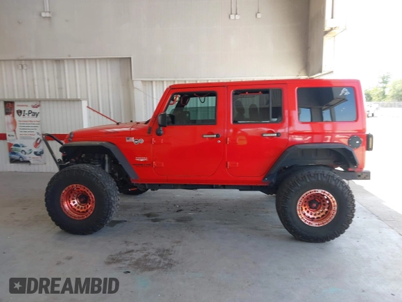 2015 Jeep Wrangler Unlimited Altitude с VIN 1C4HJWEG2FL524914, выставлен на аукционе IAAI как лот 42257005 с пробегом 137 473 миль миль и . История ставок и продаж доступна на DreamBid. Изображение 14.