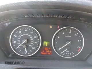2011 BMW X5 35i with VIN 5UXZV4C52BL413125, listed as a IAAI auction lot 41697824 with 136,828 mi miles. Bid and sale history available at carsss.com. Image 7.