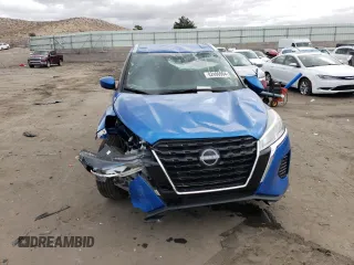 2023 Nissan Kicks SV with VIN 3N1CP5CV8PL523330, listed as a Copart auction lot 82406904 with 40,624 mi miles and Clean Title. Bid and sale history available at DreamBid. Image 5.