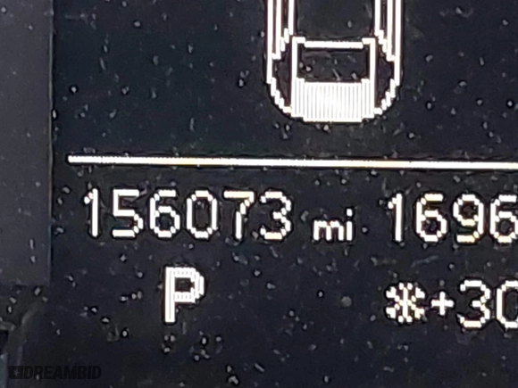 2013 Audi A4 Premium with VIN WAUBFAFL2DN036132, listed as a IAAI auction lot 41344158 with 156,073 mi miles. Bid and sale history available at carsss.com. Image 15.