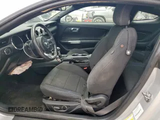 2016 Ford Mustang V6 с VIN 1FA6P8AMXG5215510, выставлен на аукционе Copart как лот 63532795 с пробегом 187 326 миль миль и Списание • Salvage title. История ставок и продаж доступна на DreamBid. Изображение 7.