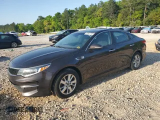 2018 Kia Optima LX with VIN KNAGT4L30J5239634, listed as a Copart auction lot 52647545 with 195,626 mi miles and Clean Title. Bid and sale history available at carsss.com. Image 1.