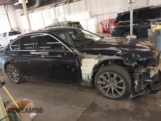 2014 BMW 5 Series 535i with VIN WBA5B1C54ED477539, listed as a IAAI auction lot 40812585 with 94,541 mi miles and . Bid and sale history available at DreamBid. Image 14.