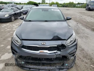 2019 Kia Forte LXS with VIN 3KPF24AD1KE136290, listed as a Copart auction lot 58561635 with 59,916 mi miles and Salvage title. Bid and sale history available at DreamBid. Image 5.