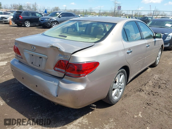 2005 Lexus ES 350 with VIN JTHBA30G455085289, listed as a IAAI auction lot 42048309 with 139,034 mi miles and . Bid and sale history available at DreamBid. Image 4.