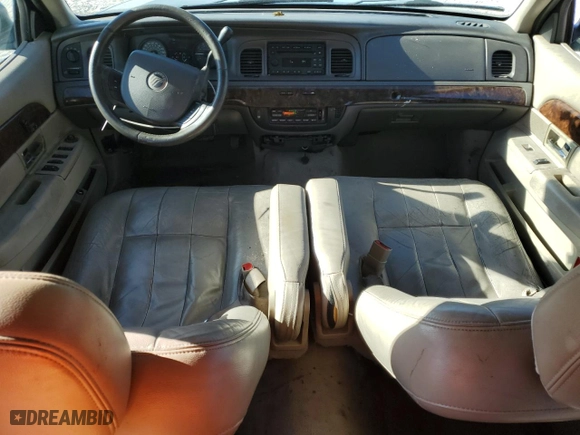 2010 Mercury Grand Marquis LS with VIN 2MEBM7FV1AX620169, listed as a Copart auction lot 44158965 with 235,761 mi miles and Non Repairable. Bid and sale history available at carsss.com. Image 8.