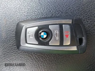 2016 BMW X3 xDrive28i with VIN 5UXWX9C53G0D95157, listed as a IAAI auction lot 42072656 with 61,533 mi miles and . Bid and sale history available at DreamBid. Image 11.