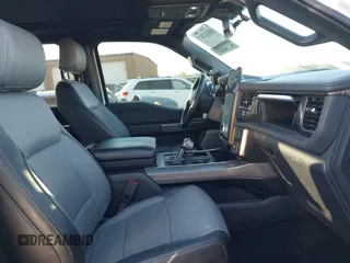 2022 Ford F-150 Lightning Pro with VIN 1FTVW1EV4NWG04301, listed as a IAAI auction lot 41821787 with 38,417 mi miles and . Bid and sale history available at DreamBid. Image 5.