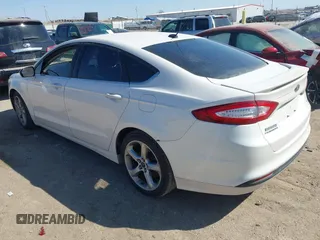 2015 Ford Fusion SE with VIN 3FA6P0H70FR169716, listed as a IAAI auction lot 41920902 with 288,875 mi miles. Bid and sale history available at carsss.com. Image 3.