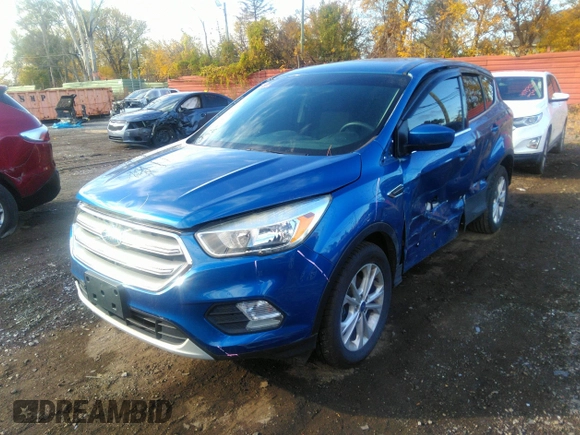 2017 Ford Escape SE with VIN 1FMCU0GD2HUE88197, listed as a IAAI auction lot 40765042 with 87,604 mi miles. Bid and sale history available at carsss.com. Image 17.
