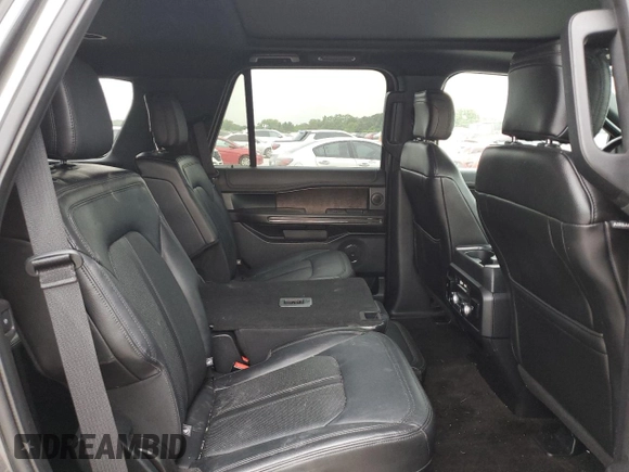 2018 Ford Expedition Limited с VIN 1FMJU2AT6JEA50690, выставлен на аукционе Copart как лот 61333685 с пробегом 93 781 миль миль и Списание • Salvage title. История ставок и продаж доступна на DreamBid. Изображение 11.