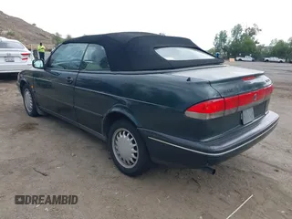 1996 Saab 900 z VIN YS3DD78B7T7001123, wystawiony jako IAAI lot #42421877 z przebiegiem 96 986 mil mil oraz . Historia ofert i sprzedaży dostępna na DreamBid. Obrazek 3.