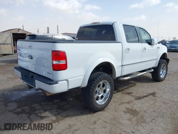 2008 Ford F-150 XLT with VIN 1FTPW145X8FB64762, listed as a IAAI auction lot 41701809 with 57,121 mi miles. Bid and sale history available at carsss.com. Image 4.