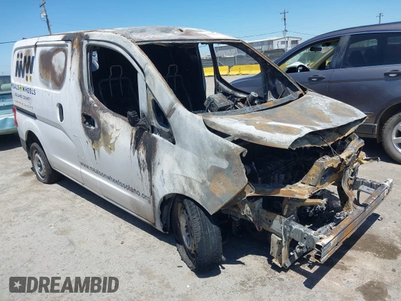 2017 Nissan NV200 S z VIN 3N6CM0KN5HK722530, wystawiony jako IAAI lot #42337572 z przebiegiem Nie podano mil oraz . Historia ofert i sprzedaży dostępna na DreamBid. Obrazek 1.