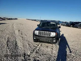 2018 Jeep Renegade Altitude with VIN ZACCJBBB8JPH68678, listed as a Copart auction lot 79133264 with 52,459 mi miles and Salvage title. Bid and sale history available at DreamBid. Image 10.
