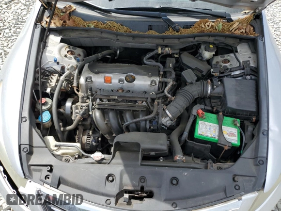 2011 Honda Accord LX z VIN 1HGCP2F37BA008231, wystawiony jako Copart lot #55414505 z przebiegiem 180 225 mil mil oraz Szkoda całkowita • Salvage title. Historia ofert i sprzedaży dostępna na DreamBid. Obrazek 11.