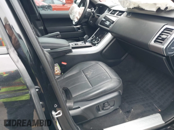 2019 Land Rover Range Rover Sport HSE with VIN SALWR2RV9KA418735, listed as a IAAI auction lot 41014298 with 75,388 mi miles. Bid and sale history available at carsss.com. Image 5.