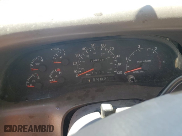 2000 Ford F-250 XL с VIN 1FTNW21F7YEB23621, выставлен на аукционе Copart как лот 58291985 с пробегом 206 808 миль миль и Списание • Salvage title. История ставок и продаж доступна на DreamBid. Изображение 9.