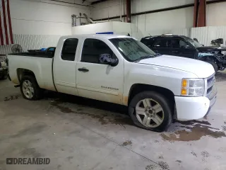 2011 Chevrolet Silverado 1500 LS with VIN 1GCRCREAXBZ107303, listed as a Copart auction lot 44701725 with 160,538 mi miles and Clean Title. Bid and sale history available at carsss.com. Image 4.