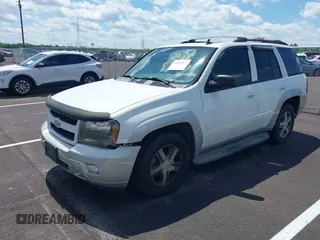 2007 Chevrolet TrailBlazer LS with VIN 1GNDS13S672109003, listed as a IAAI auction lot 42025834 with 270,929 mi miles and . Bid and sale history available at DreamBid. Image 2.
