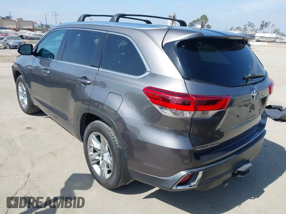 2017 Toyota Highlander Limited with VIN 5TDDZRFHXHS360717, listed as a IAAI auction lot 42571156 with 104,876 mi miles and . Bid and sale history available at DreamBid. Image 3.