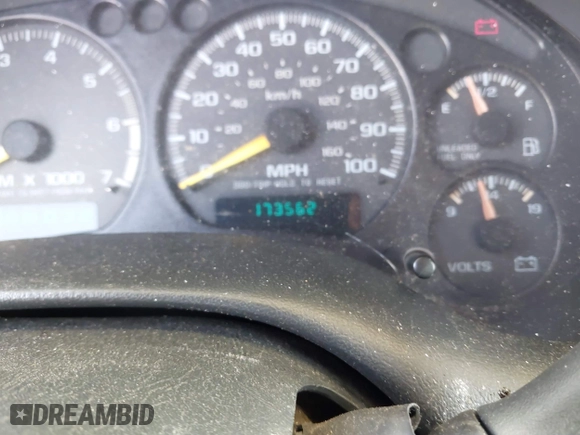 1998 Chevrolet S-10 with VIN 1GCCS1447WK260094, listed as a IAAI auction lot 41648784 with 173,562 mi miles. Bid and sale history available at carsss.com. Image 7.