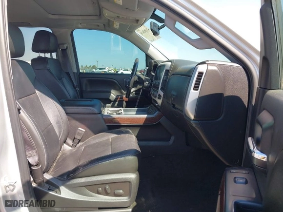 2016 GMC Sierra 1500 SLT with VIN 3GTU2NEC8GG168325, listed as a IAAI auction lot 41885670 with 115,121 mi miles. Bid and sale history available at carsss.com. Image 5.