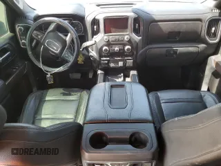2020 GMC Sierra 2500HD Denali z VIN 1GT49REY1LF225393, wystawiony jako Copart lot #52556145 z przebiegiem Nie podano mil oraz Szkoda całkowita • Salvage title. Historia ofert i sprzedaży dostępna na DreamBid. Obrazek 8.
