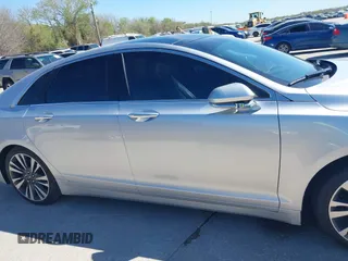 2017 Lincoln MKZ Hybrid Reserve with VIN 3LN6L5MUXHR609678, listed as a IAAI auction lot 41857482 with 66,013 mi miles. Bid and sale history available at carsss.com. Image 13.