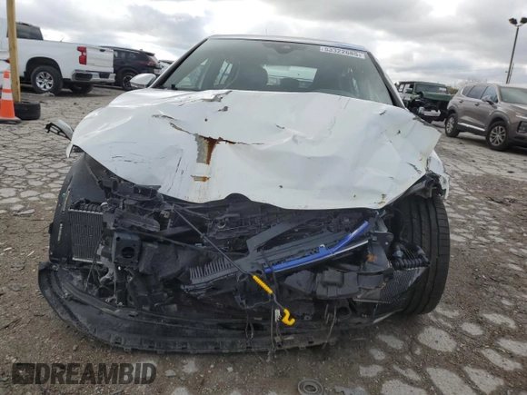 2024 Volkswagen Golf z VIN WVWEB7CD7RW228322, wystawiony jako Copart lot #53322685 z przebiegiem 119 mil mil oraz Szkoda całkowita • Salvage title. Historia ofert i sprzedaży dostępna na DreamBid. Obrazek 5.
