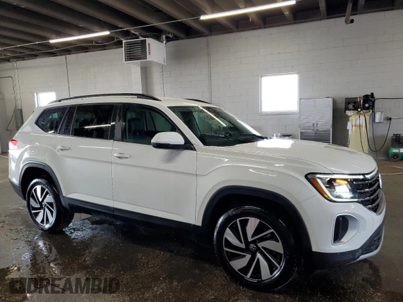 2025 Volkswagen Atlas SE z VIN 1V2WR2CA9SC507835, wystawiony jako Copart lot #59081875 z przebiegiem 11 456 mil mil oraz Czysty tytuł • Clean title. Historia ofert i sprzedaży dostępna na DreamBid. Obrazek 4.