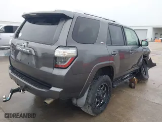 2015 Toyota 4Runner Limited with VIN JTEBU5JR4F5267303, listed as a IAAI auction lot 40769369 with 145,090 mi miles. Bid and sale history available at carsss.com. Image 4.