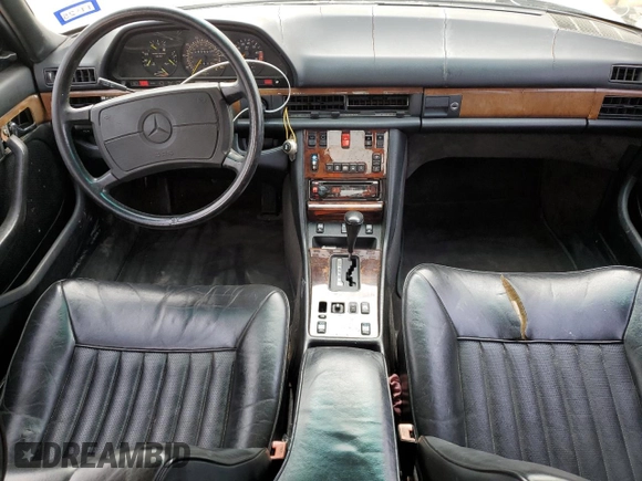 1987 Mercedes-Benz 560 with VIN WDBCA39DXHA343601, listed as a Copart auction lot 53922265 with 263,600 mi miles and Clean Title. Bid and sale history available at DreamBid. Image 8.