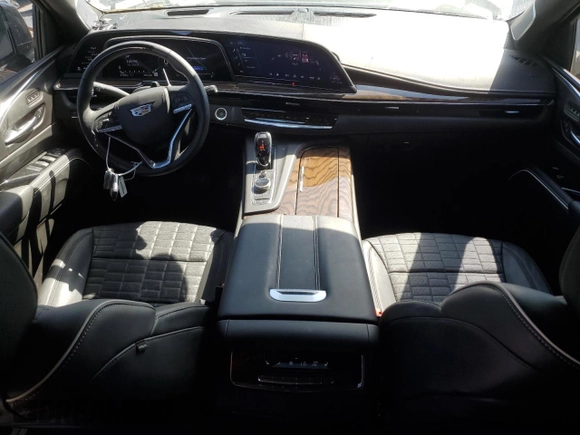 2024 Cadillac Escalade 4WD Sport Platinum with VIN 1GYS4GKL1RR207819, listed as a Copart auction lot 73347124 with 21,545 mi miles and Salvage title. Bid and sale history available at DreamBid. Image 8.