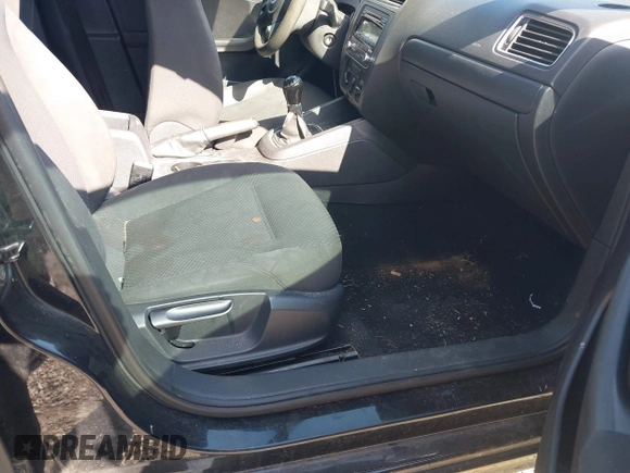 2012 Volkswagen Jetta S с VIN 3VW1K7AJ4CM377511, выставлен на аукционе IAAI как лот 42565729 с пробегом 84 155 миль миль и . История ставок и продаж доступна на DreamBid. Изображение 5.