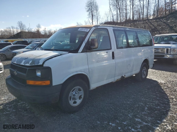 2007 Chevrolet Express Cargo Van with VIN 1GCFG15X871134955, listed as a Copart auction lot 44041315 with 54,327 mi miles and Clean Title. Bid and sale history available at carsss.com. Image 1.