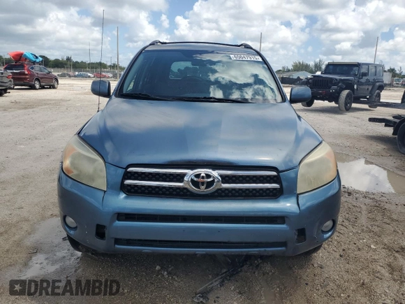 2008 Toyota RAV4 Limited z VIN JTMBD31V085213294, wystawiony jako Copart lot #65047915 z przebiegiem 165 860 mil mil oraz Czysty tytuł • Clean title. Historia ofert i sprzedaży dostępna na DreamBid. Obrazek 5.