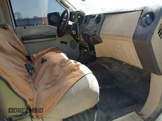 2008 Ford F-250 XL with VIN 1FTNF215X8EE19093, listed as a IAAI auction lot 41991443 with 205,297 mi miles and . Bid and sale history available at DreamBid. Image 5.