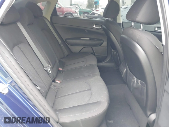 2017 Kia Optima LX z VIN 5XXGT4L32HG142220, wystawiony jako IAAI lot #42407297 z przebiegiem 139 731 mil mil oraz . Historia ofert i sprzedaży dostępna na DreamBid. Obrazek 8.