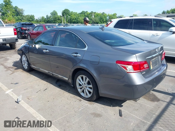 2012 Lexus ES 330 with VIN JTHBK1EG9C2484384, listed as a IAAI auction lot 42528428 with Not provided miles and . Bid and sale history available at DreamBid. Image 3.
