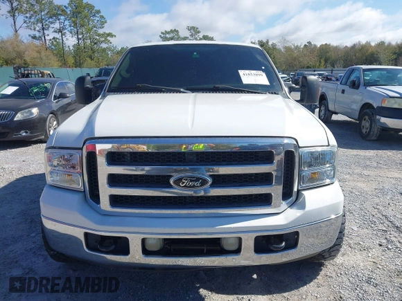 2006 Ford Super Duty F-250 XL with VIN 1FTSW20PX6EC01710, listed as a IAAI auction lot 41853899 with 249,484 mi miles. Bid and sale history available at carsss.com. Image 12.