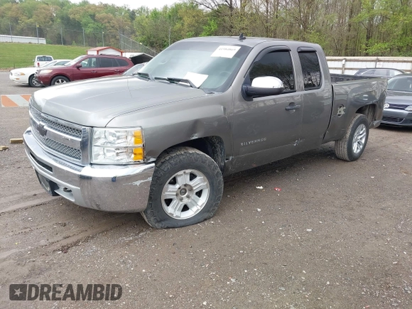 2013 Chevrolet Silverado 1500 LT with VIN 1GCRKSE74DZ254332, listed as a IAAI auction lot 41984869 with 209,242 mi miles and . Bid and sale history available at DreamBid. Image 17.
