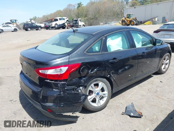 2014 Ford Focus SE with VIN 1FADP3F2XEL120830, listed as a IAAI auction lot 42082905 with 19,128 mi miles and . Bid and sale history available at DreamBid. Image 4.