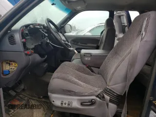 2001 Dodge Ram 2500 with VIN 3B7KC23Z71G739689, listed as a Copart auction lot 71533274 with 281,881 mi miles and Salvage Title. Bid and sale history available at carsss.com. Image 7.