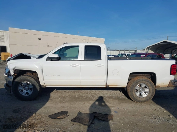 2016 Chevrolet Silverado 1500 LT with VIN 1GCRCREC3GZ201984, listed as a IAAI auction lot 41458298 with 95,327 mi miles. Bid and sale history available at carsss.com. Image 14.