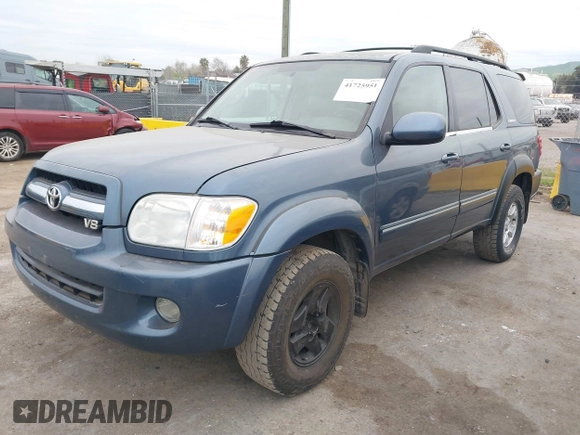 2005 Toyota Sequoia Limited with VIN 5TDZT38A55S252652, listed as a IAAI auction lot 41725951 with 225,593 mi miles and . Bid and sale history available at DreamBid. Image 2.